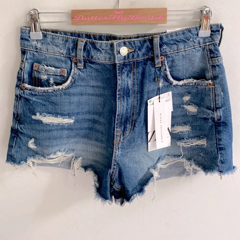 (A6) Zara signature denim The high waist short and Vesti‎ blue, Size 6, NWT